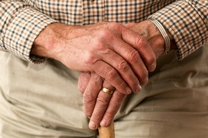  Laut einer Umfrage des Zentralverbands des Handwerks (ZDH) bewerten 25 Prozent der Handwerker eine Betriebs-übergabe als schwierig 