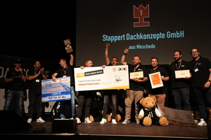  In der Kategorie „Bester digitaler Betrieb“ der „Dachkrone 2024“ belegte die Firma Stappert Dachkonzepte aus Meschede den ersten Platz 