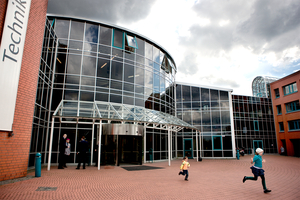  Der 8. Fachkongress für Absturzsicherheit findet vom 10 bis 11. Oktober 2024 in der DASA Arbeitswelt Ausstellung in Dortmund statt 