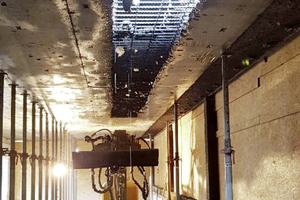  Im Wasser-Jet-Verfahren wurde von einem Roboter der Beton abgetragen, so dass die Armierungseisen stehenblieben 