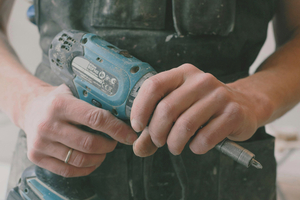  Im Handwerk fehlen Fachkräfte. Insgesamt sind derzeit geschätzt rund 250 000 Stellen dort offen 