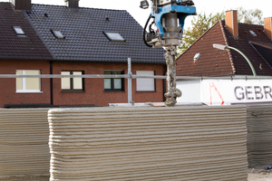  Die Beton-Schichten sind wenige Zentimeter dick und werden nur dort gedruckt, wo tatsächlich Material benötigt wird 