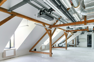  Das Dachtragwerk mit Windböcken wurde erhalten und in Teilen ertüchtigt 