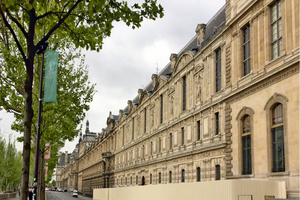  Mit „Clean Galena“ gereinigter erster Bauabschnitt am Louvre  