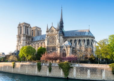 Die Restaurierung von Notre-Dame de Paris ist eine der bedeutendsten Rekonstruktionen der Geschichte