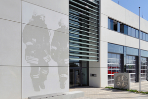  Mit dem Fotobeton von Fabrino lassen sich große Motive an die Fassade bringen 
