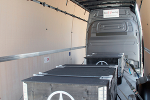  Mit Beladung war der Mercedes-Sprinter angenehm zu fahren – sowohl im Stadtverkehr als auch im Baustellenbetrieb 