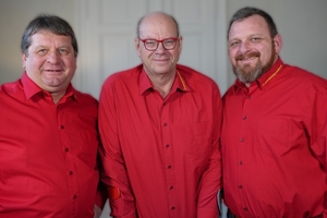 Dirk Eckart, Walter Stuber und Ingolf Stuber (v. l.) teilen sich die Geschäftsführung bei Gemeinhardt Service und lernen viel voneinander in der Praxis 