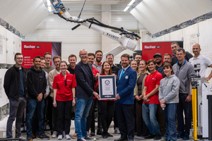   Das Baubot-Team ist stolz, Guiness-World-Records-Halter zu sein – eine große Anerkennung für den Baubot sowie für die Kompetenz und den Arbeitseinsatz des ganzen Teams.  