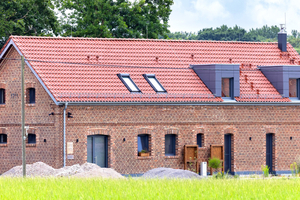  Auf der Landwirtschaftlichen Hofstelle ?Schulte im Busch? in Olfen bei Coesfeld ist aus einem lange ungenutzten Stall- und Speichergebäude nun neuer Wohnraum entstanden 