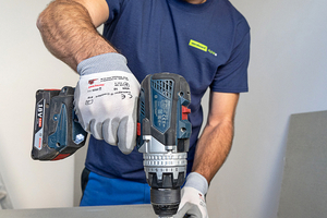  Ausschnitte mit Bohraufsätzen ausschneiden 