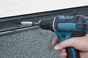  Die „Teredo“-Schraube kann direkt ins WDVS gebohrt werden 