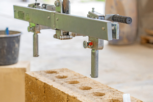  Variogreifer mit langen Wechselbacken 