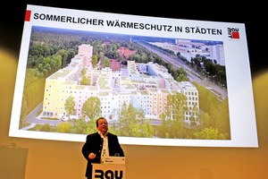  Über effektive Fassadenbegrünungen sprach Anton Merath, Baumit-Berater und Architekt 