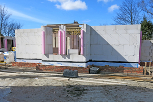  Der Gebäudesockel erfordert insbesondere im Hinblick auf die Einwirkung von Wasser eine detaillierte Planung und fachgerechte Ausführung aller Bauteilschichten und Details 