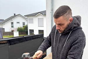  Flexibel dank modularer Bauweise: Bei seiner täglichen Arbeit setzt Baumgärtner auf den ?Simplex?-Schonhammer in unterschiedlichen Varianten 