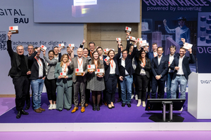  Der Bauverlag vergibt auch in diesem Jahr wieder den Deutschen Baupreis. Hier im Foto die Gewinner von 2024 
