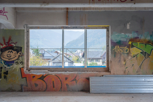  Die Graffiti einer Urban Art Ausstellung blieben erhalten 