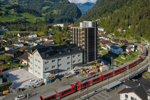  Die gleiche Perspektive auf die Gebäude kurz vor der Einweihung im September 2025 