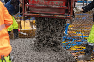  Der Beton des alten Getreidesilos wurde in einem regionalen Werk gebrochen, aufbereitet und dem Beton für den Neubau als Zuschlagsstoff zugefügt 