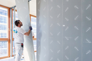  Dank Nut und Feder werden die Systemplatten präzise miteinander verbunden 