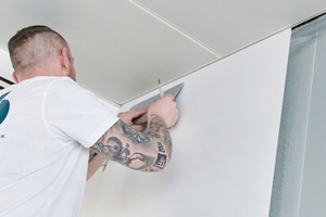  Endbeschichtung mit Tapete ?Adfors Novelio Fusion? oder Malervlies ?Adfors Vlies EasyOff? 