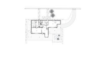  Grundriss Erdgeschoss 1 Eingang 2 Lager 3 Vorraum 4 Vorraum WC 5 WC 6 Windfang 7 Treppenhaus 8 Anrichte 9 Küche 10 Speisezimmer 11 Halle 12 Wohnzimmer 13 Terrasse 14 Spaliergarten 