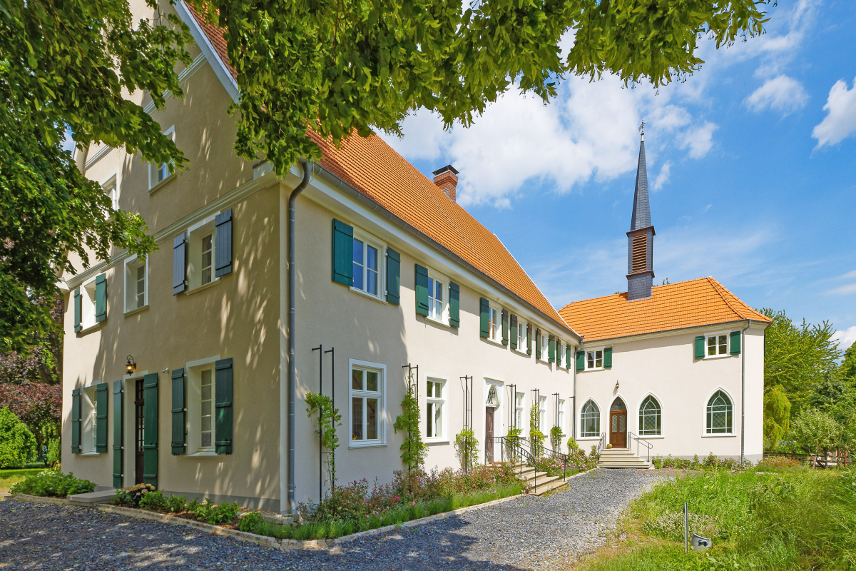 Auf den ersten Blick alles andere als ein Fachwerkhaus: Von Beginn an wurde das Rittergut Schafhausen als herrschaftliches Steinhaus empfunden