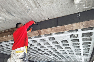  Die ?Foamglas?-Platten wurden direkt auf das Mauerwerk aufgebracht und anschließend mit Gipskarton oder Putz weiterverarbeitet 