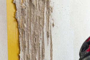  Das Rindenrelief entsteht mit dem Pinselrücken 