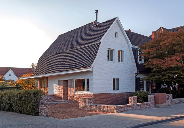 Das ehemalige Offiziershaus in Münster mit dem Anbau aus den 1970er-Jahren