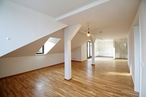  Übergangsbereich Wand/Decke nach der Innendämmung mit „iQ-Therm 2.0“ 