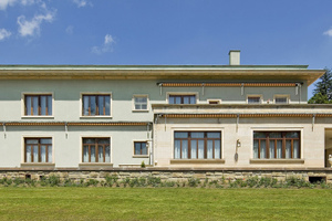 Von außen ein bedeutendes Beispiel des Funktionalismus: Die zwischen 1927 und 1929 nach Plänen des Architekten Ernst Wiesner erbaute Villa Stiassni in Brünn Fotos: Rako 