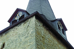  Christuskirche Bönnien: Eine Zugverankerung mit Andreaskreuzen als Außenbefestigung gibt dem Gebäude Stabilität.Fotos: W. Modersohn GmbH &amp; Co. KG 