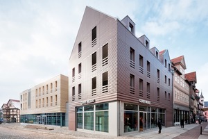  Reparatur des historischen Stadtgrundrisses in Quedlinburg durch einen Neubau von arc architekturconcept für die
Foto: Adrian Schulz  