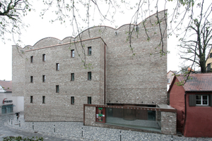  Auf den ersten Blick ist schwer zu sagen, ob es sich bei dem Anfang des Jahres in Ravensburg eröffneten Kunstmuseum um einen Alt- oder einen Neubau handelt
 