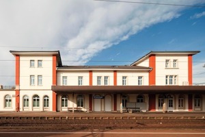  Der ehemalige Bahnhof von Schwetzingen ist nach dem Umbau heute das erste denkmalgeschützte Null-Energie-Bürohaus Europas 