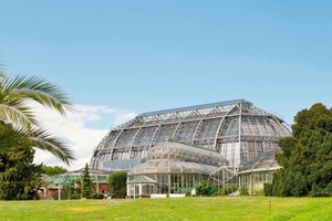  Das vor kurzem sanierte Große Tropenhaus im Botanischen Garten Berlin-Dahlem 