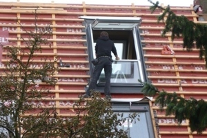  Einbau der Dachfenster in das Bestandsgebäude 