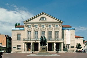  Das neoklassizistische Deutsche Nationaltheater in Weimar wurde unter der Leitung des Architekten Max Littmann im Jahr 1907 erbaut 