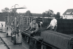  Noch im Gründungsjahr 1953 wurde das Braas Stammwerk in Heusenstamm bei Frankfurt am Main gebaut. 