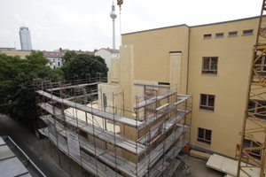  Schneller Baufortschritt – die Beobachter konnten dem dreigeschossigen Gebäude beim „wachsen“ zusehen
Fotos (3): Matthias Broneske 