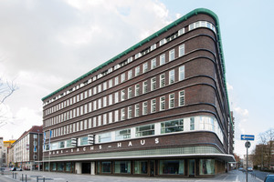  Im Osten zeigt sich das Hans-Sachs-Haus dagegen in seinem ursprünglichen ZustandFotos: Sebastian Brink 