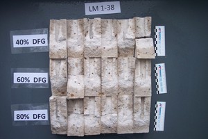 Im Labor wird die Wirksamkeit an Kalksandstein mit unterschiedlichen Durchfeuchtungsgraden geprüft 