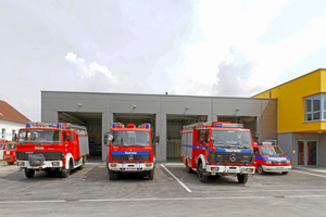  Die Freiwillige Feuerwehr Augsburg-Inningen hat ein neues Gerätehaus in Betrieb genommen 