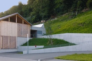  Geschickt in den Hang gegraben ist der 656-Einwohner-Ort im Vorarlberg um eine kleine, ausgezeichnete architektonische Attraktion reicherFotos: Leo Forte, Thüringen 