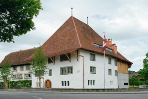  ...und im Erd- und ersten Obergeschoss mit Stahlbetonwänden ergänzt 