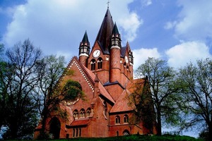  Gebäude wie die Pauluskirche in Halle stehen auf dem Forum „Backsteine, Ziegel und Klinker in der Architektur der Jahrhunderte“ auf der denkmal in Leipzig im Fokus 