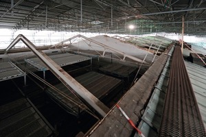  Das Dach bedurfte inklusive Oberlicht einer Komplettsanierung<br /> 