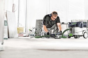  Absaugmobile nehmen bis zu 99,995 Prozent der Stäube auf. Das schützt die Gesundheit des Handwerkers und die Wohnung des Auftraggebers Fotos: Festool 